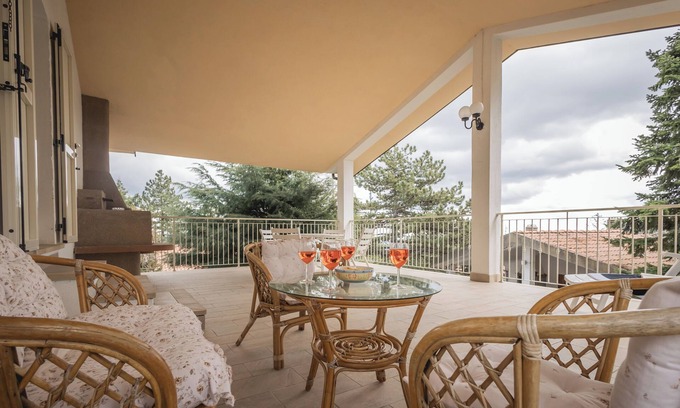 Montecopiolo Cottage | Cottage Panoramico Vicino a San Leo e San Marino