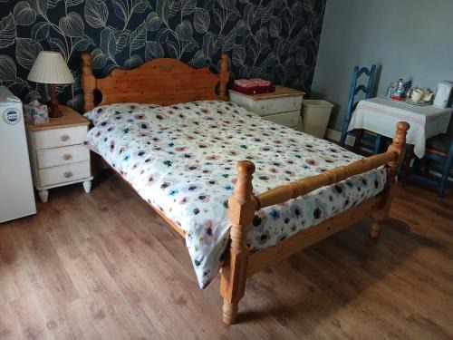 Pentre House | Cottage Style in Ystrad, Double room