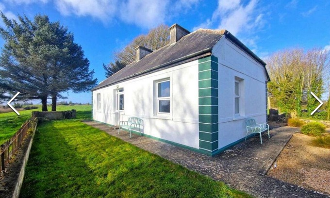 Aghaward House | Cottage "Tir na Cuine" "Terre de calme" 3 bedrooms & Office