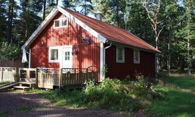 Oskarshamn House | Cottage vacation where the moose are at home