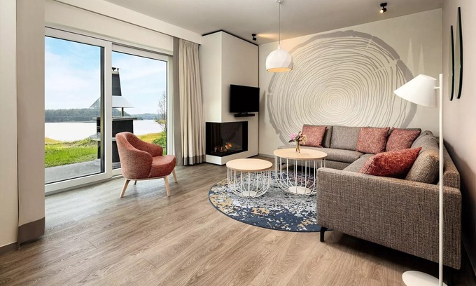 Lanklaar House | Cottage VIP 6 persons Lake view