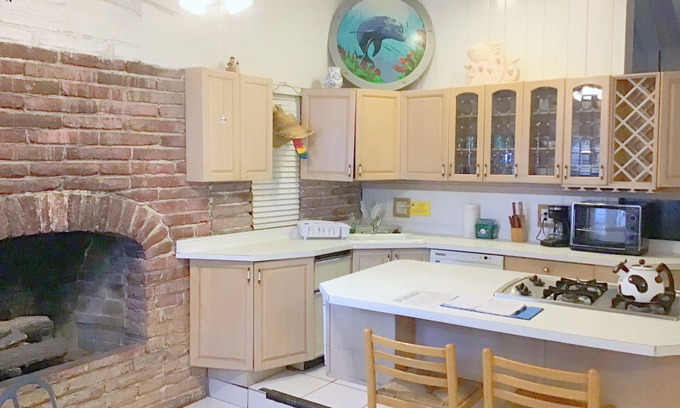 Key Largo Cottage | Cottage w/Full Kitchen FREE sailboats and kayaks