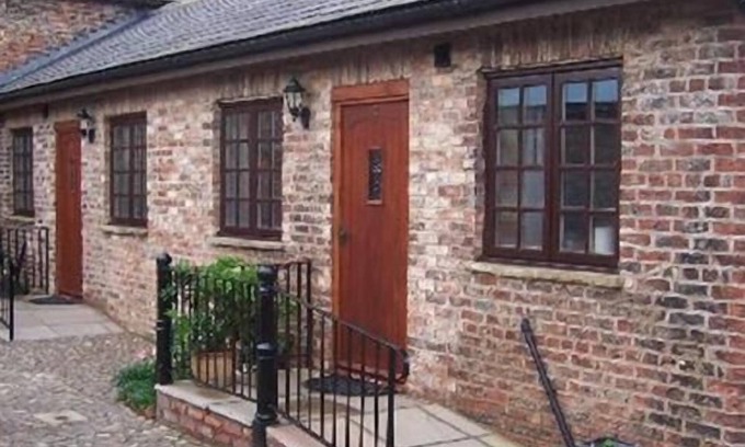 Flaxton Cottage | Cottage Wash House at Thompsons Arms Holiday Lets + B & B