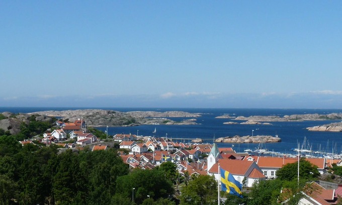 Bovallstrand Cottage | Cottage with sea view and the forest as a neighbour