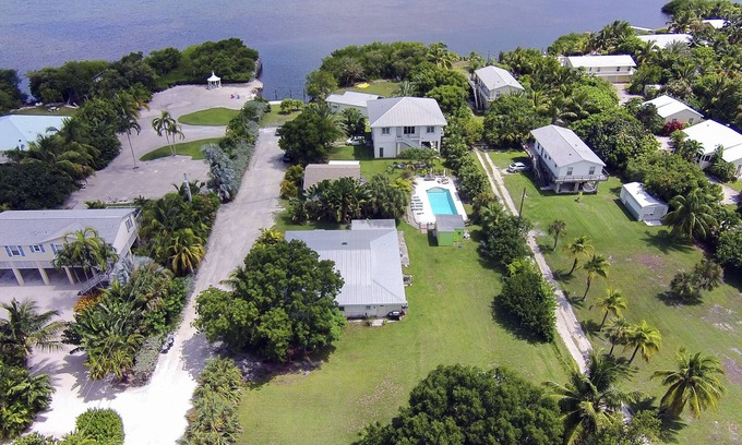 Cudjoe Key Cottage | Cottage with Pool and Dockage, just minutes to Key West