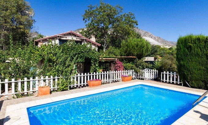 Durcal Other | Cottage with pool and large garden