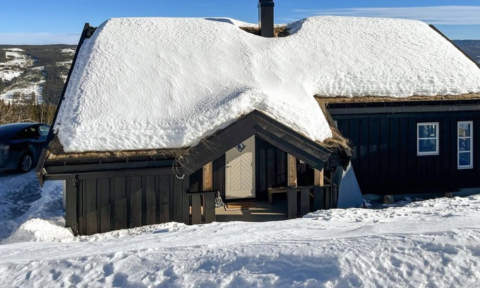 Gol House | Cottage with sauna and mountain view in wonderful nature