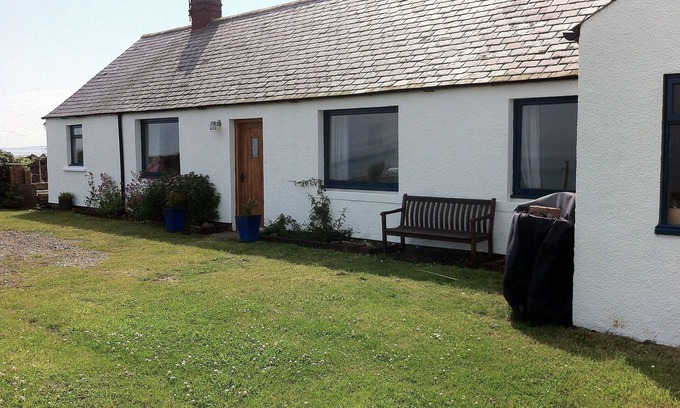 Montrose Cottage | Cottage With Secure Garden, Wood Burning Stove And Sea Views