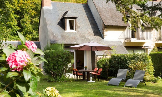 Missillac House | Cottages De La Bretesche