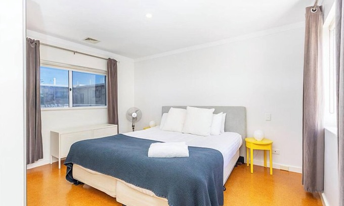 Cottesloe Apartment | Cottesloe Azura Apartment - Executive Escapes