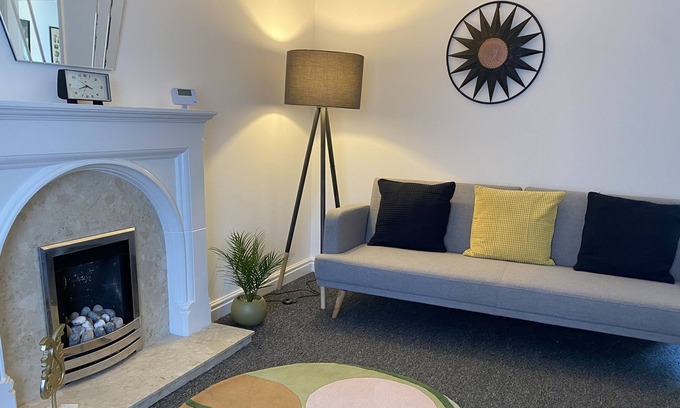 Hull House | Cottingham House | Hull