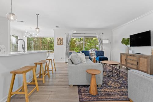 Lawton Woods House | Cotton Cottage