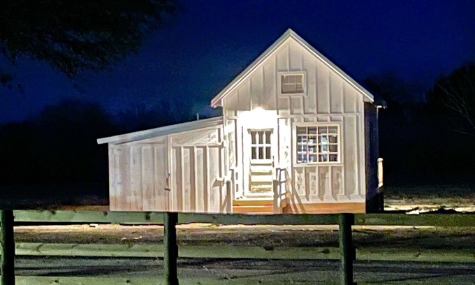 South Carolina Lakes & Blackwater Rivers Cottage | COTTON HOUSE COTTAGE Super charming 100 Ac Historic Farm - 19 minutes to Aiken.