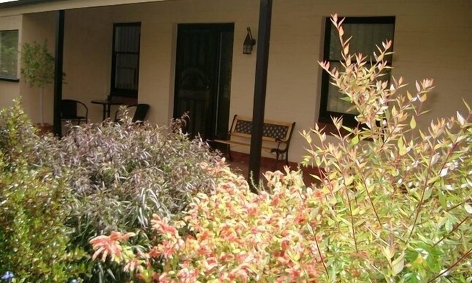 Dernancourt Cottage | Cotton Palm Cottage - Your Home Away From Home
