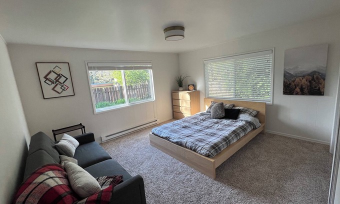 Pullman House | Coug’s Den on Upper Dr - 2 bedroom house in Pullman