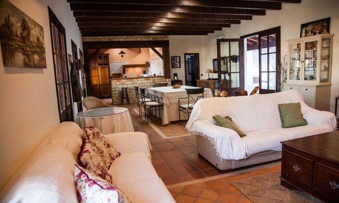 Chiclana de la Frontera Cottage | COUNTRY HOUSE "LA VERBENA".
