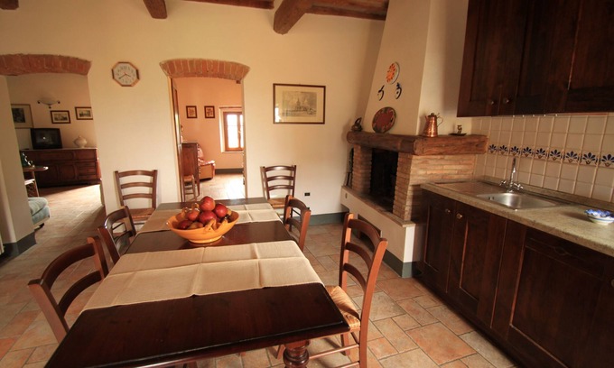 Poggiarello Apartment | Country Apartment in a Small Village in Central Tuscany