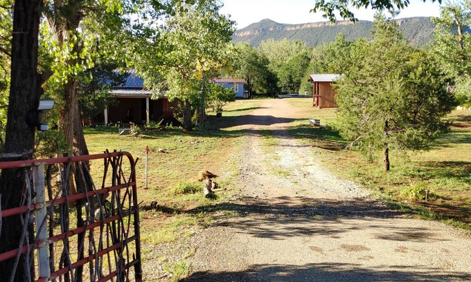 Pecos Other | Country Artist Retreat