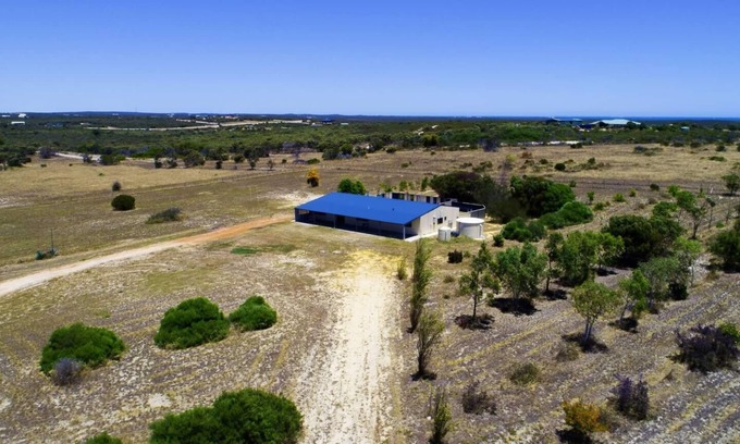 Jurien Bay House | Country by the sea @ Mellvalley Estate