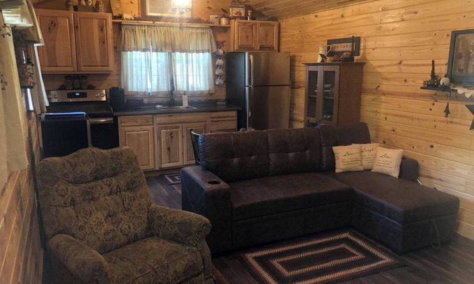 Lexington Cabin | Country Cabin in the Woods