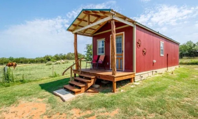 Dublin House | Country Casita