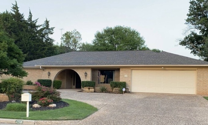 Duncan House | Country Club Casa the Golfer's Getaway!