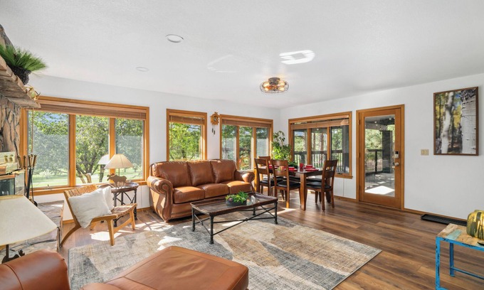 Flagstaff Apartment | Country Club