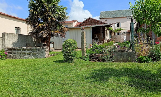 Mirandol-Bourgnounac House | Country cottage in Cazouls
