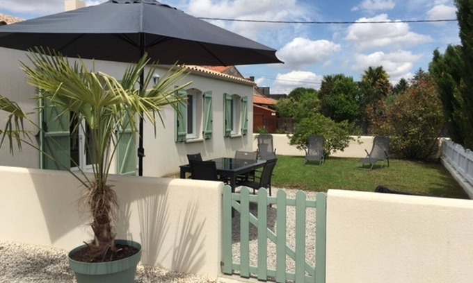 Cire-dAunis House | Country cottage