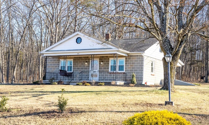 Rossville House | Country Cottage near ski resort