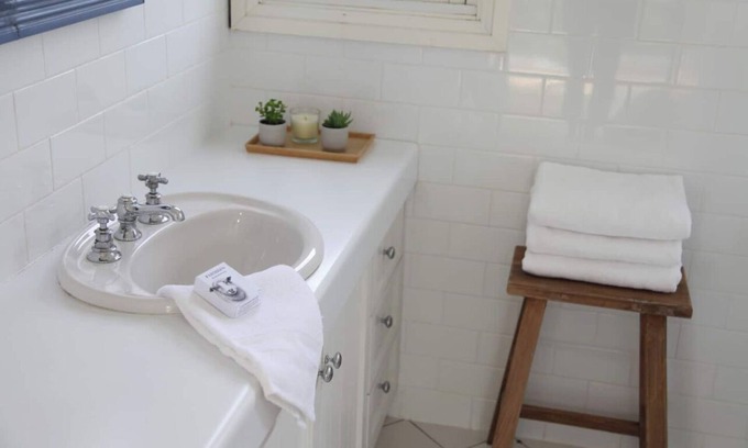 Yass Other | Country cottage on working farm