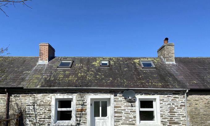 Llangeler Cottage | Country Cottage with Large Garden