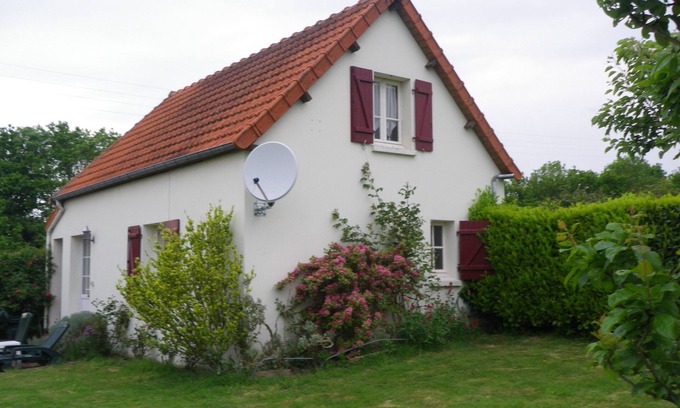 Laulne House | Country Cottages near the sea- between Mont St Michel and the landing beaches