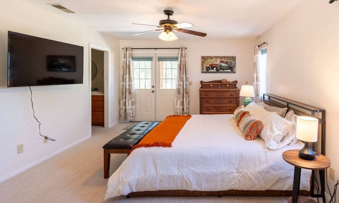 Ranchita Apartment | Country Cowboy Hot Tub Home on 20 Acres