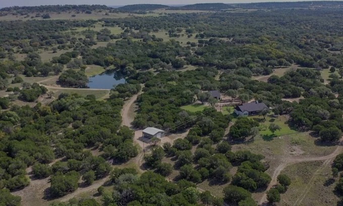 Gatesville Cottage | Country Eclipse Cottage