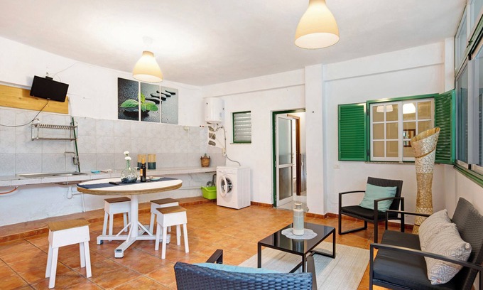 Santa Cruz de la Palma Villa | Country House 'Finca Candelario SC de La Palma' with Mountain View and Private Terrace