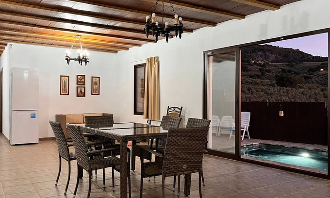 Villanueva del Trabuco Villa | Country House 'Cortijo Borreguero' with Mountain View, Private Pool and Wi-Fi