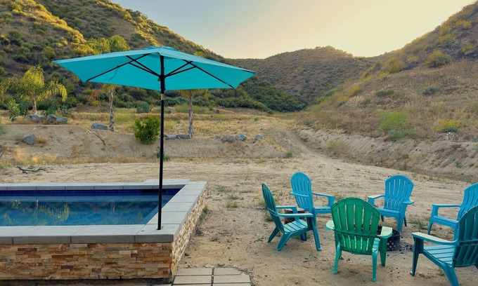 Aguanga Apartment | Country Getaway: Hot Tub, Fire pit, and the Stars!