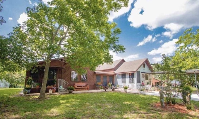 Caldwell Other | Country Getaway