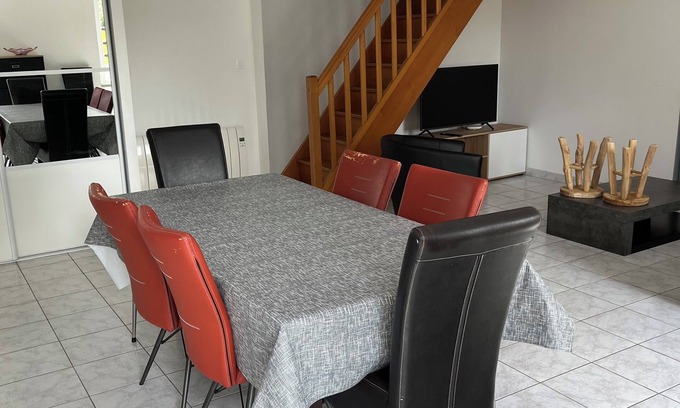Bonchamp-les-Laval House | COUNTRY GITE - 8 PEOPLE