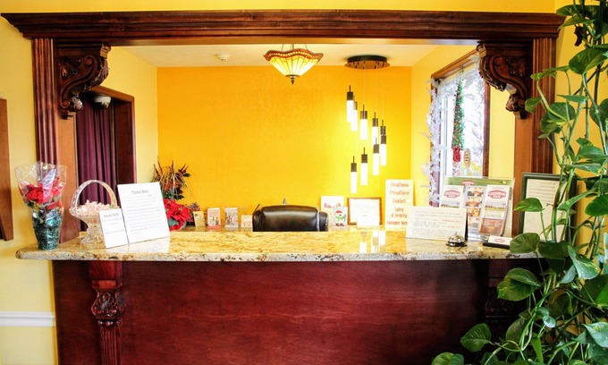Union City Hotel | Country Hearth Inn & Suites Union City
