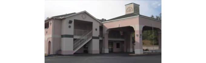 Gracewood Hotel | Country Hearth Inn & Suites Augusta
