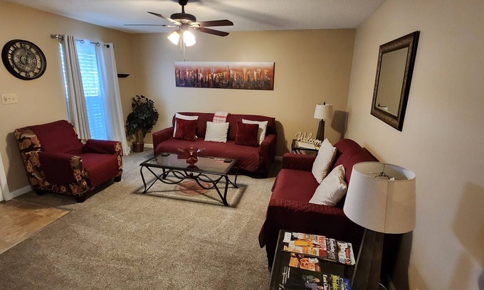 Oak Grove House | Country Home in Oak Grove