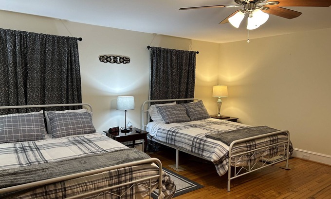 South Hill House | Country home near South Hill Country Club