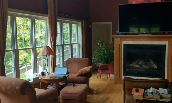 Lion's Head House | Country Home on the Bruce Peninsula
