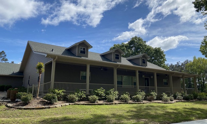 Drew County House | Country home