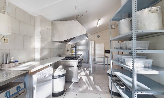 Pi House | Country House 'Cal Caló' with Mountain View, Private Pool and Wi-Fi