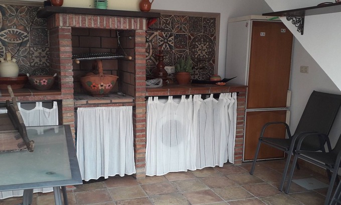 Valle de Abdalagis House | Country House 'Campanilla Valle De Abdalajis' with Private Terrace, Wi-Fi and Air Conditioning