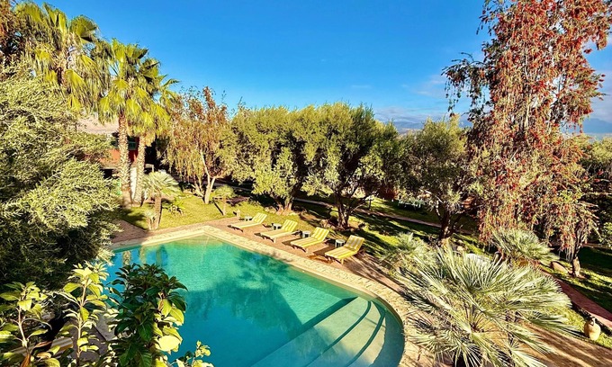 Tamazouzte Villa | Country house 5 bedrooms 12 people swimming pool 25 minutes from Marrakech.