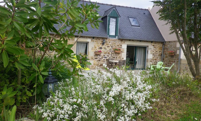 Lannion House | Country house a few minutes from the sea and the pink granite coast